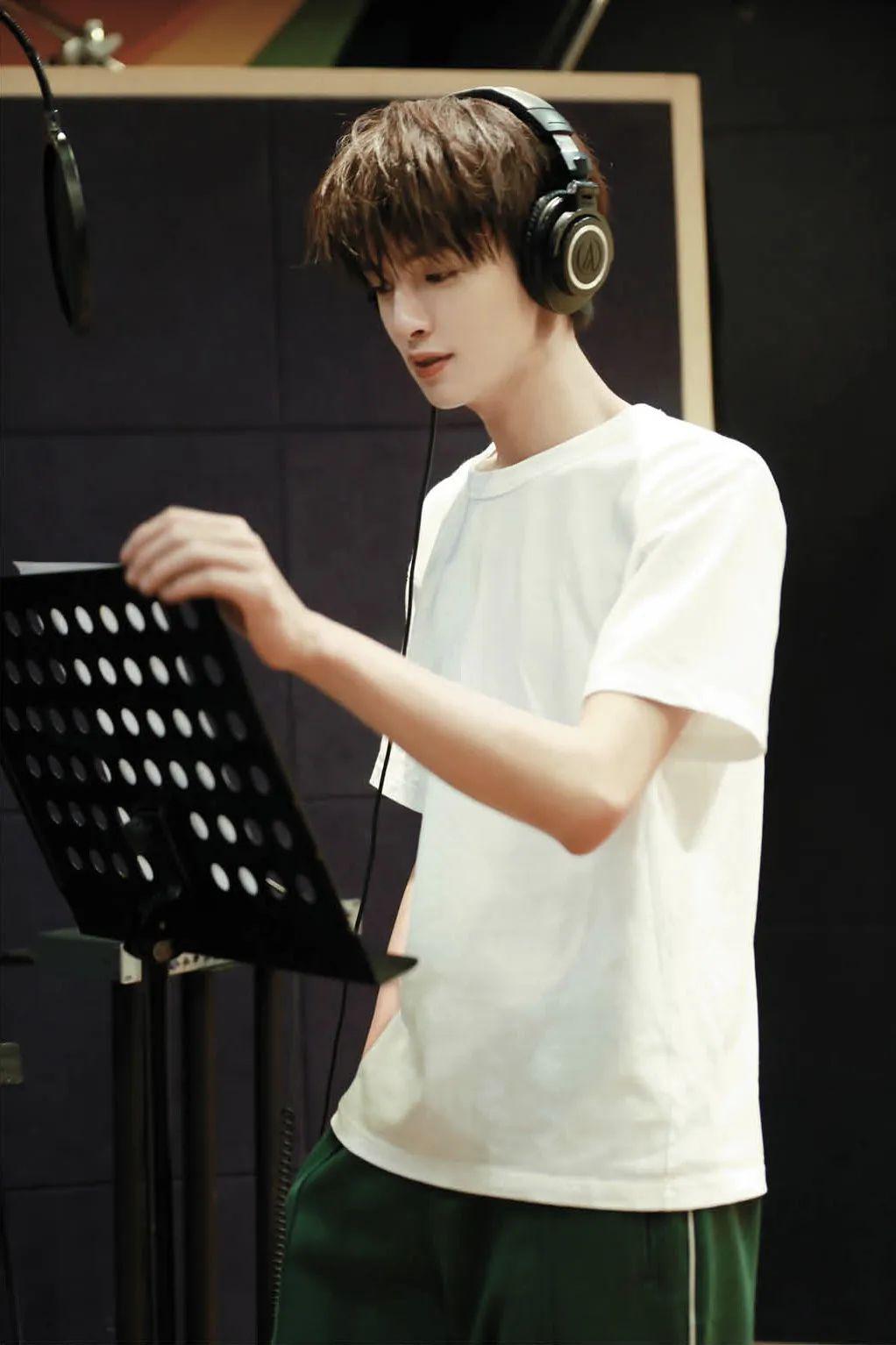 花泽类后再出发官鸿想挑战不完美