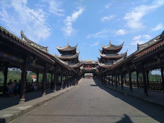 超强版五月游成都攻略古巷鲜花美食圆滚滚我都要