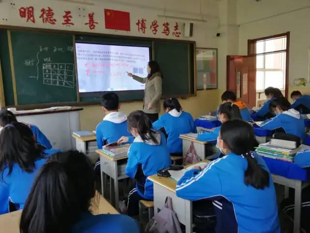 小店区西温庄一中用爱守护课堂用心诠释担当