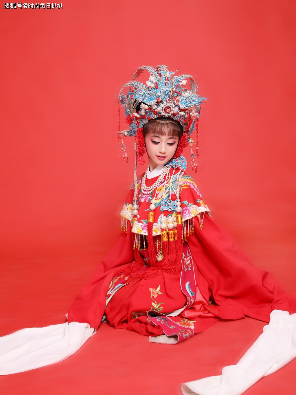 原创11岁的小童星扮成花木兰,确实是惊艳众人,画风如梦似幻太美了