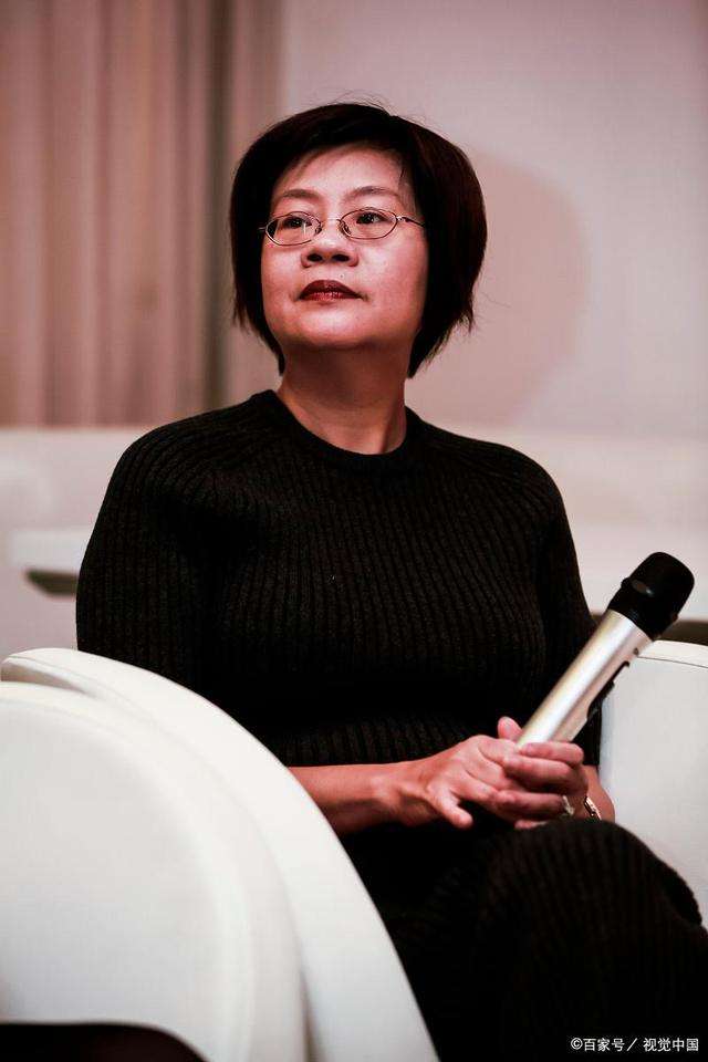 当当网李国庆抢公章拿到公章就能拿回管理权吗听听法学专家怎么讲