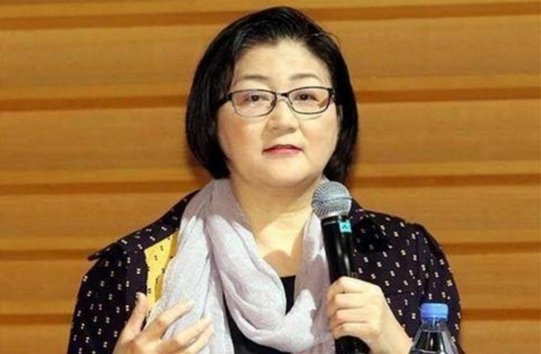 宋美龄所创"妇联会"被台当局解散 92亿资产全数充公