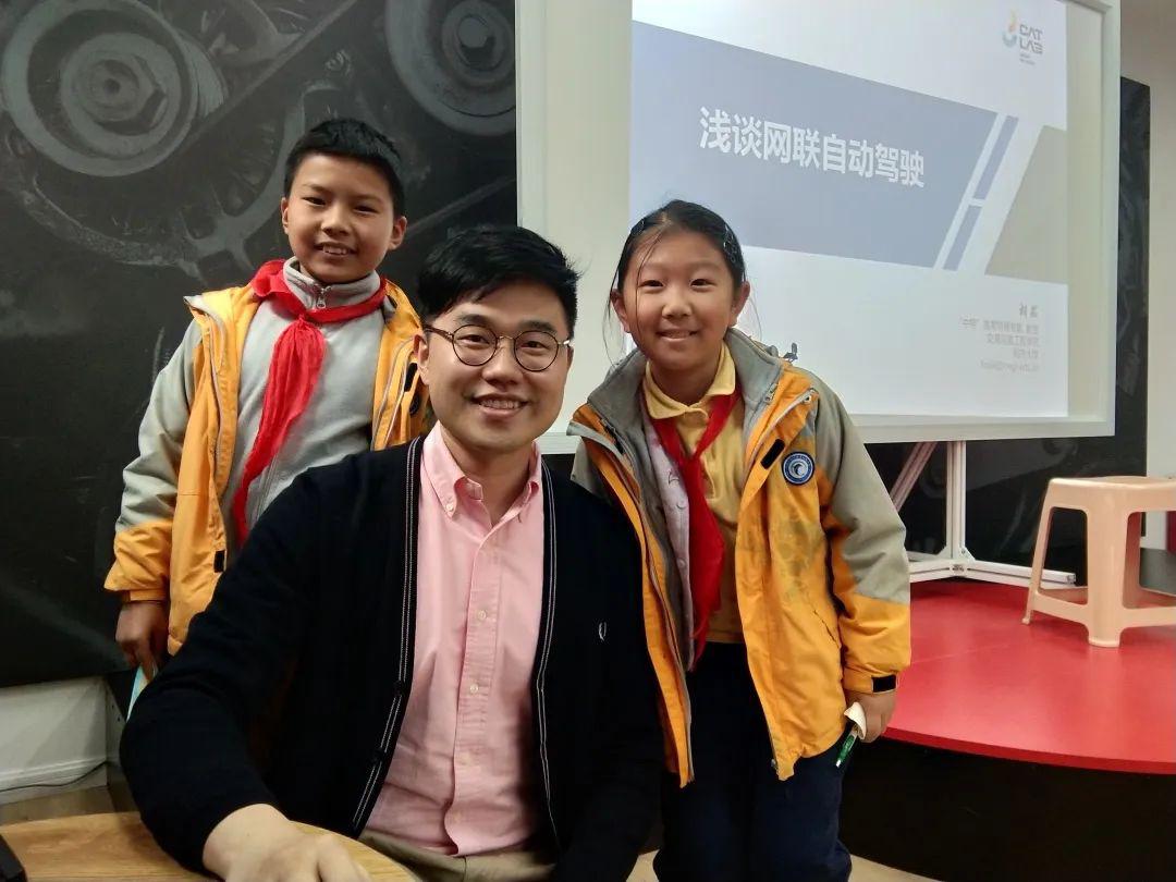 我心目中的好导师评比交通运输工程学院杨晓光老师胡笳老师风采展示