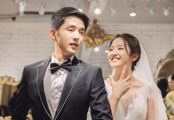 李兰迪与张新成拍婚纱照,当李兰迪突然靠过来,张新成反应过于真实