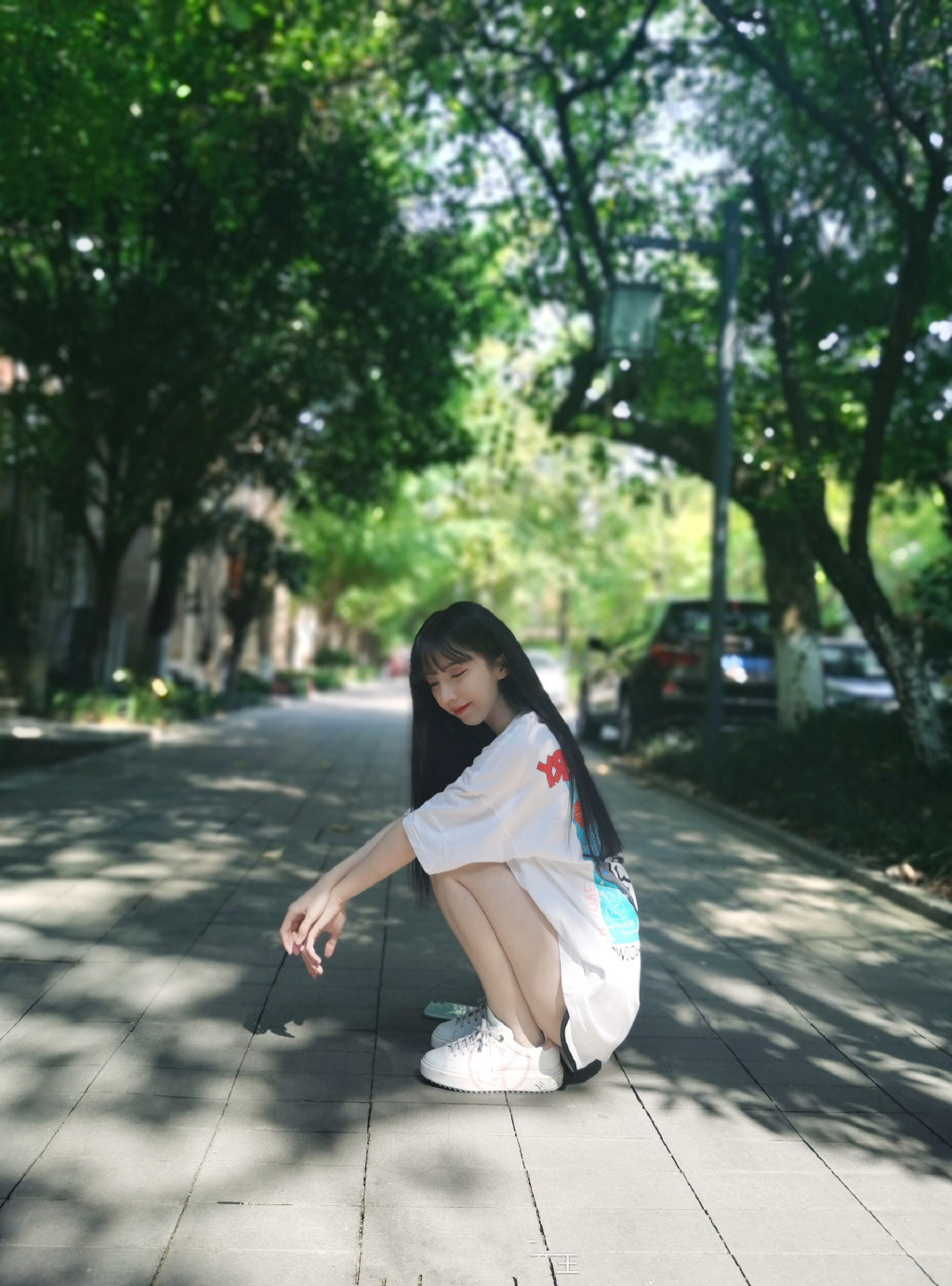 原创呆妹晒美照皮肤白到发光网友骑马与砍杀2哪有你好看