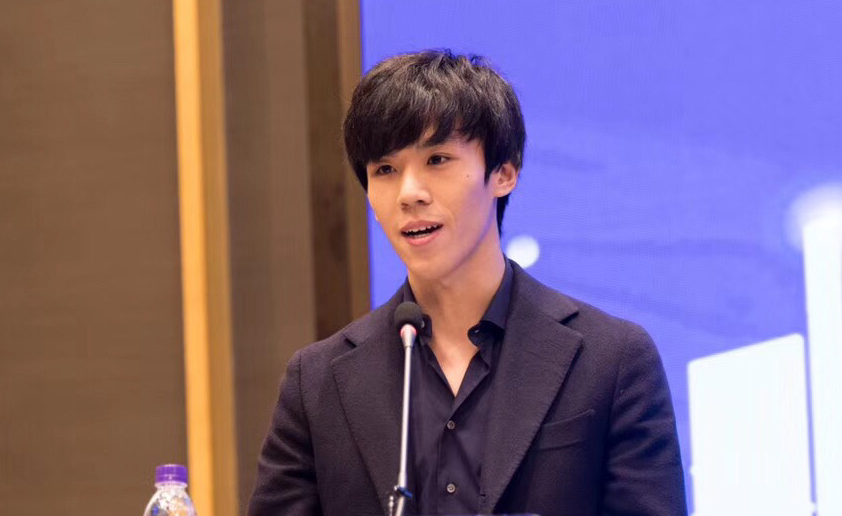 复旦学霸,被人民网转发,b站千万粉的"老番茄"是如何炼成的?