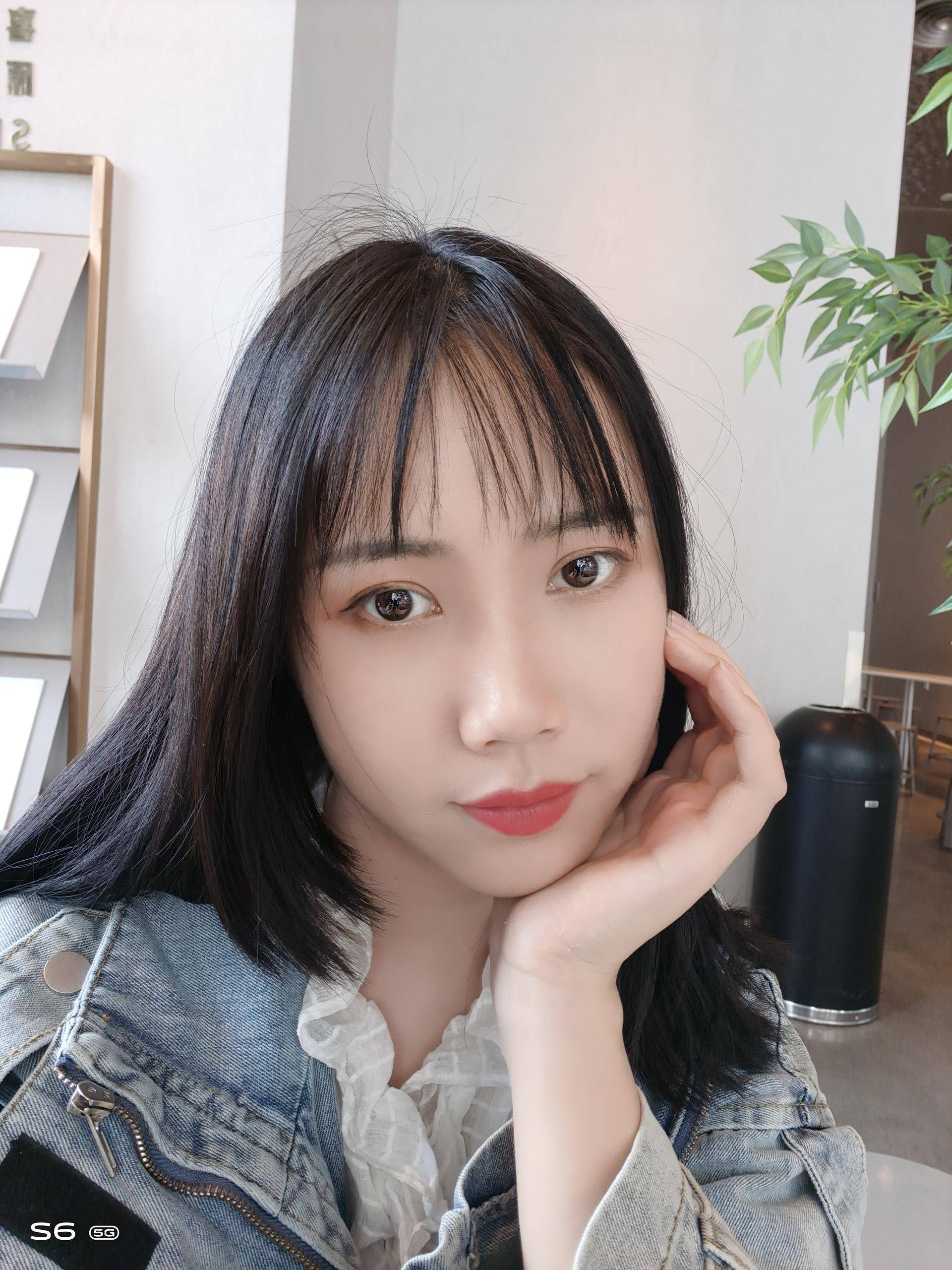 素颜出镜又如何vivos6拥有5重超质感美颜轻松输出美丽自拍照