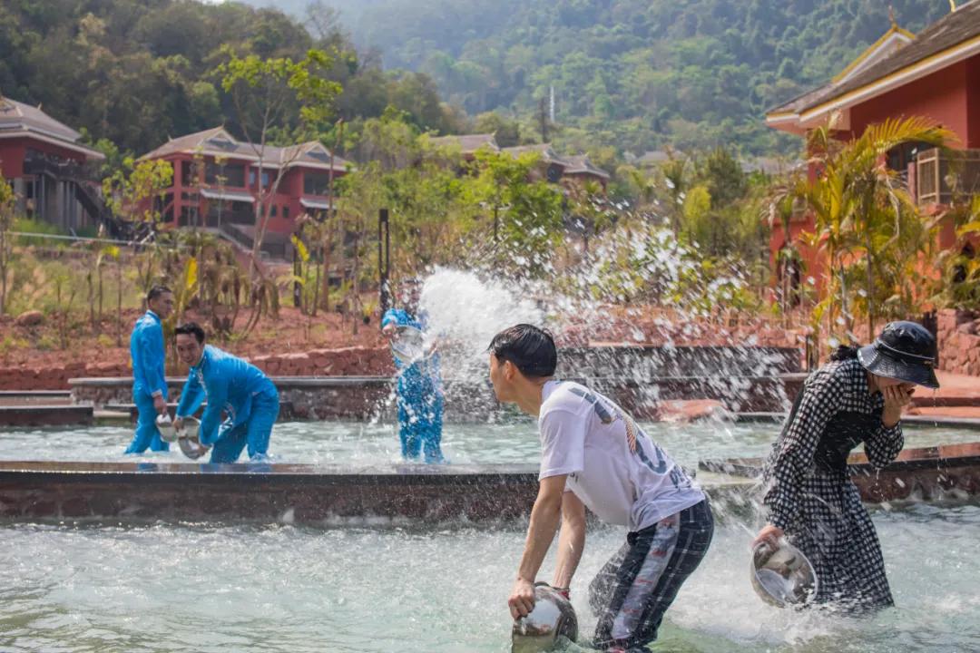 绿都景谷佛迹仙踪熙康云舍养生乐园