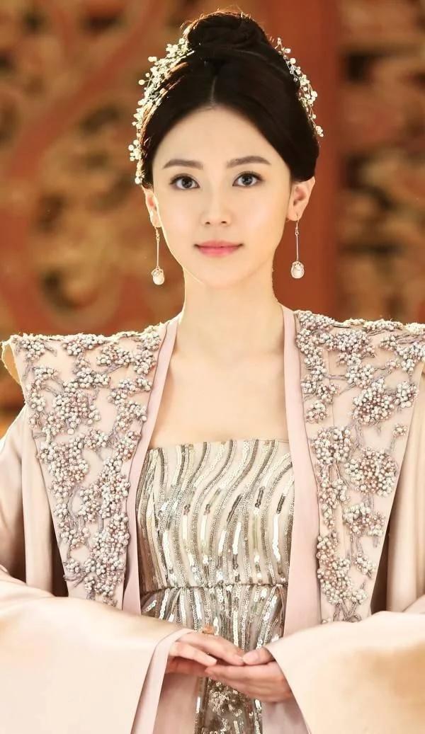 三生三世中九大美女杨幂垫底迪丽热巴第5第一美到极致
