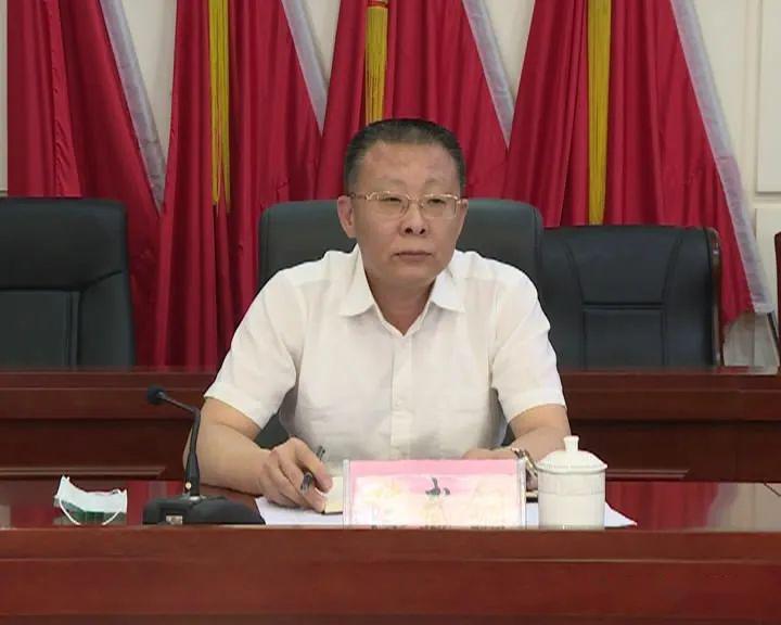 市委常委,政法委书记,"基层基础建设年"指挥部副总指挥陈武钢就全市"