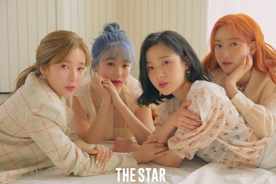 韩国女团april最新杂志写真曝光