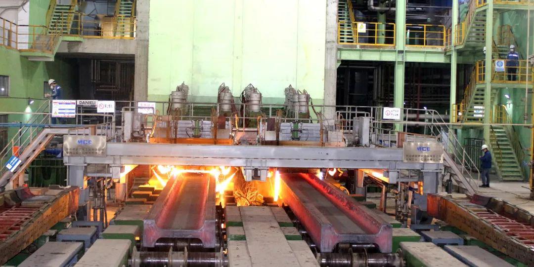 国内最大规格热轧重型h型钢坯诞生!