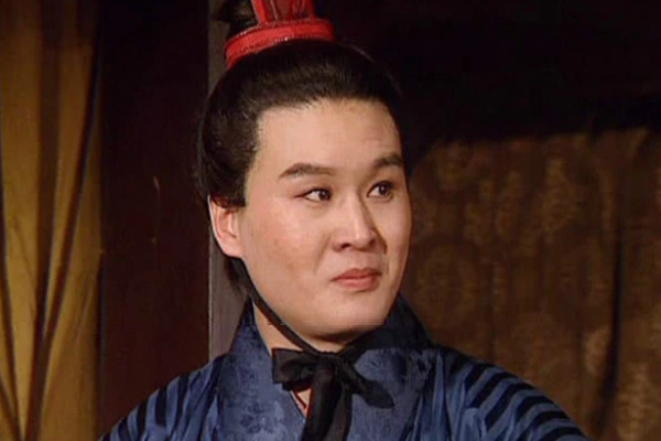 这个时候刘备已拉长战线四百余里,建行营于犹亭,布前锋于夷道,陆逊的