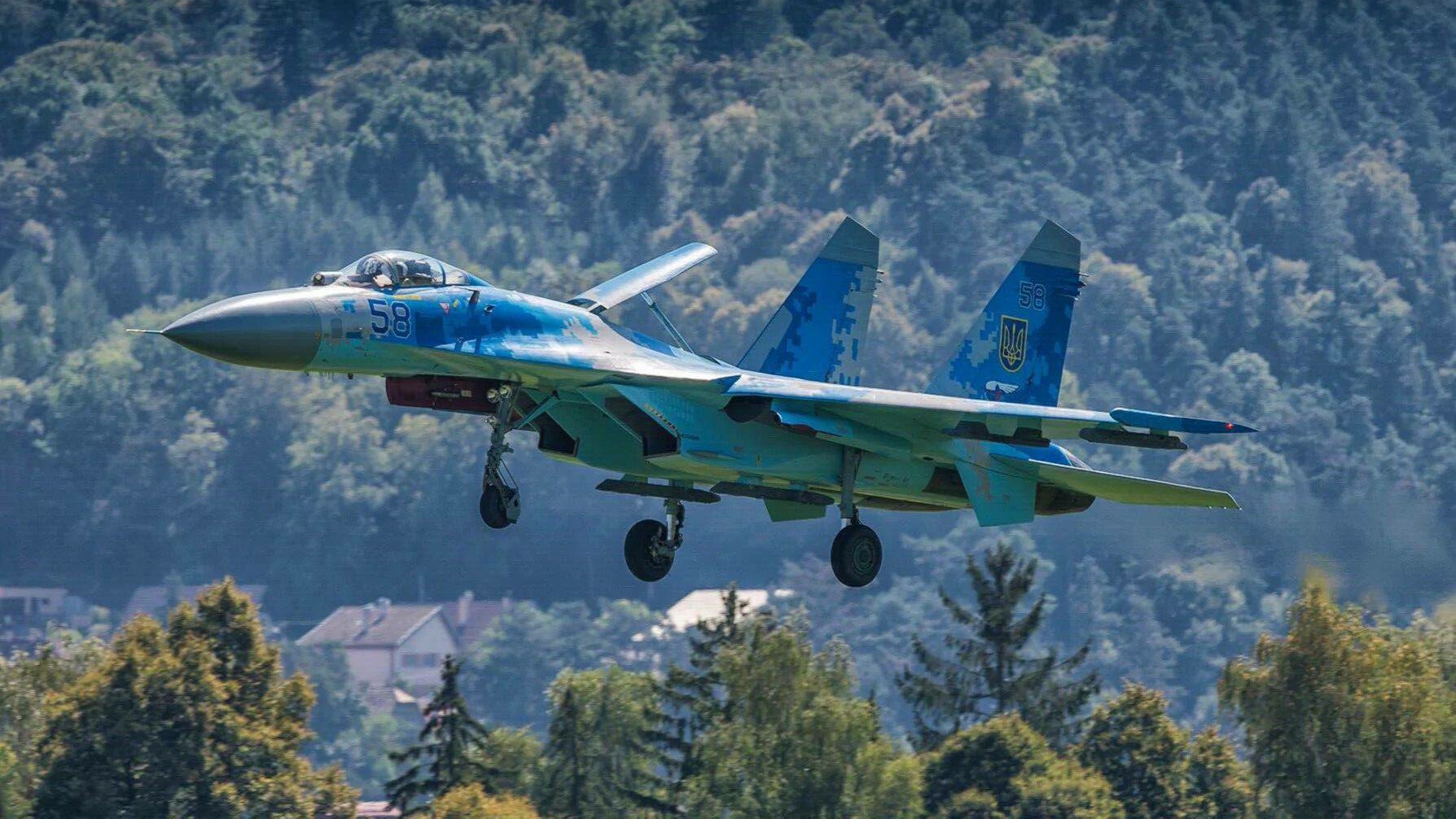 精选军事装备高清美图:苏27"侧卫"战斗机