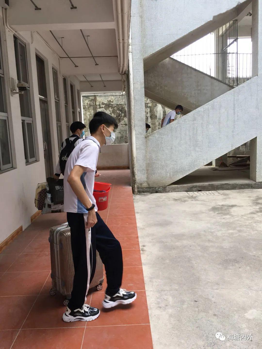 普宁市市长率队到梅峰中学检查高三初三学生返校复课情况图片直击硬核