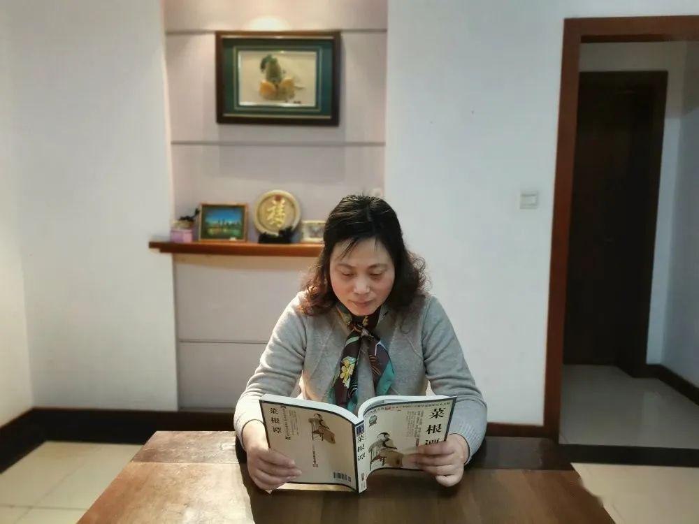 煦61榜样情怀撒播正能量责任诠释真本色乘航小学一年级组陆敏老师