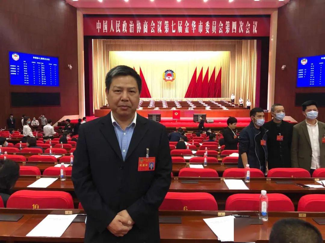 政协委员,水利局副局长周国忠:谈几点水利建设方面的努力方向:一要