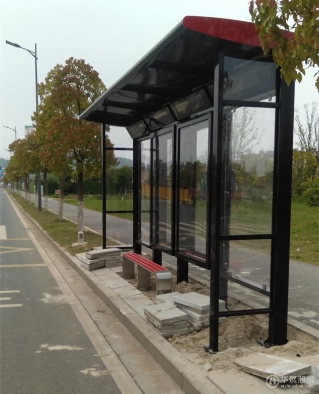 更多候车亭安装实景案例,欢迎登陆官网:www.adccb.