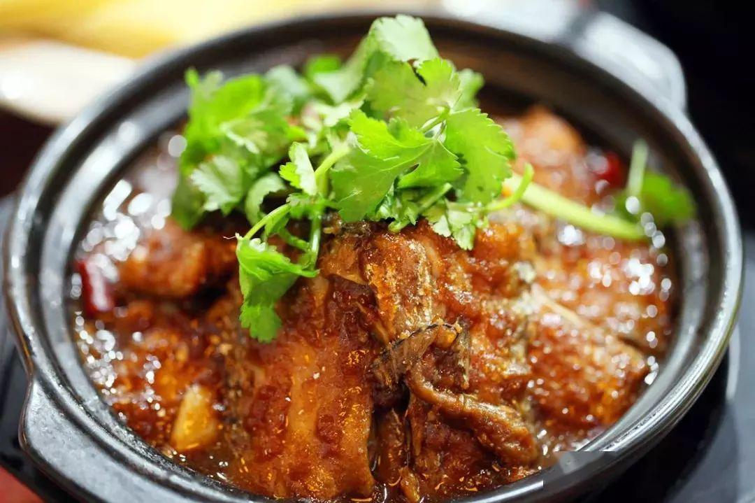 大馅饺子喝小酒儿!舒坦!_砂锅