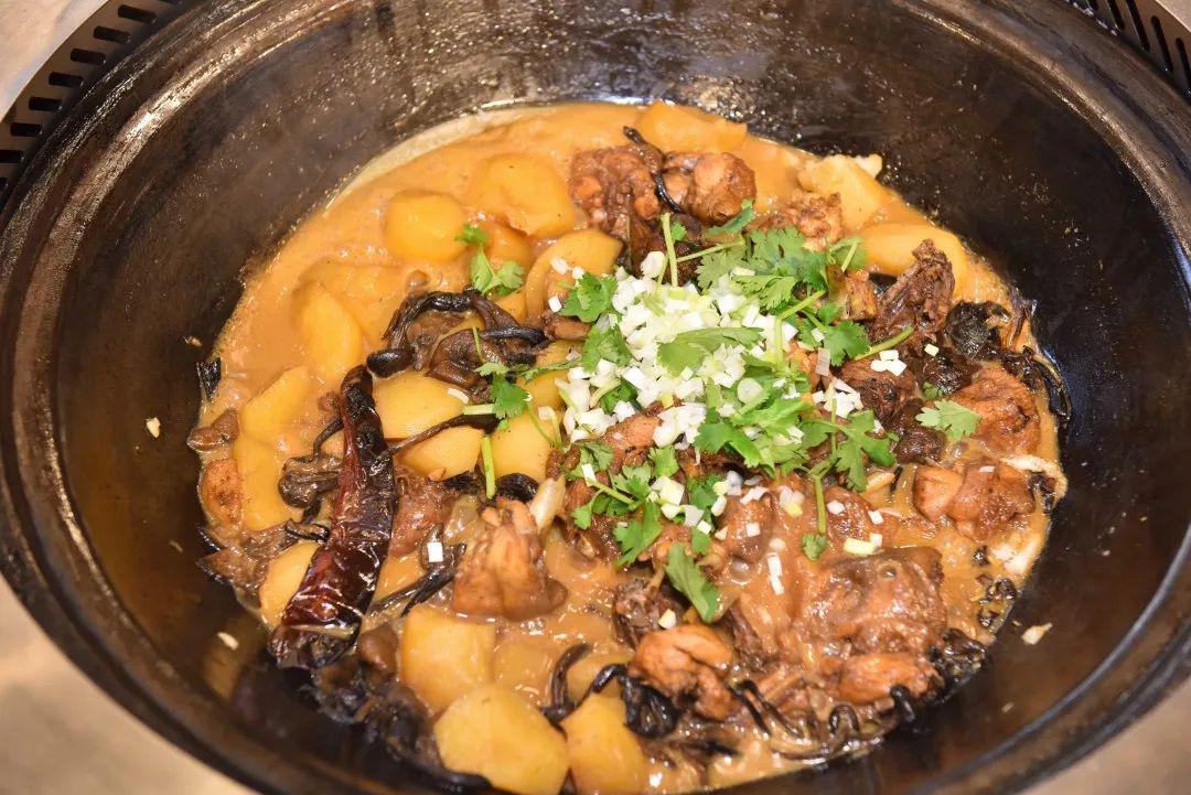 78折带你品味开江鱼到底有多好吃山泉铁锅宴