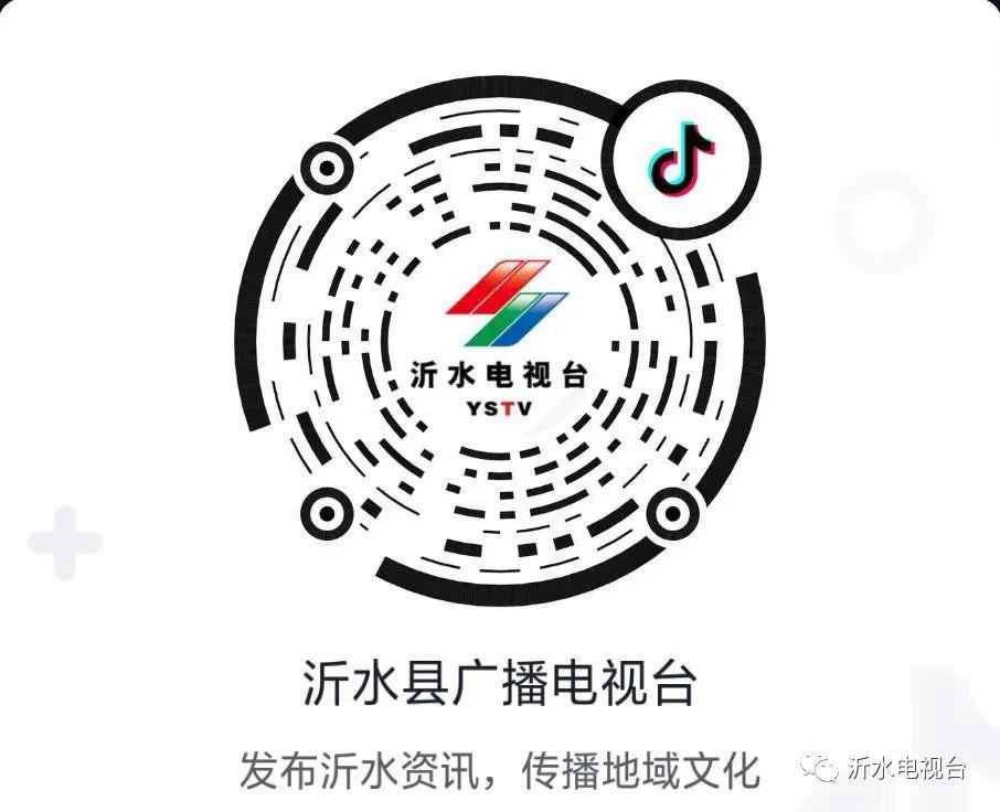 08一只童年的风筝,在我和她的天空,牵着阳光,风声和鸟鸣,角逐五彩缤纷