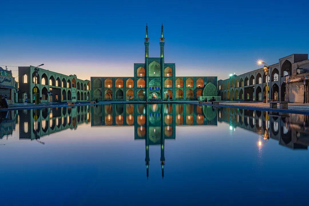 波斯魅影在华丽的国度追逐往日荣光