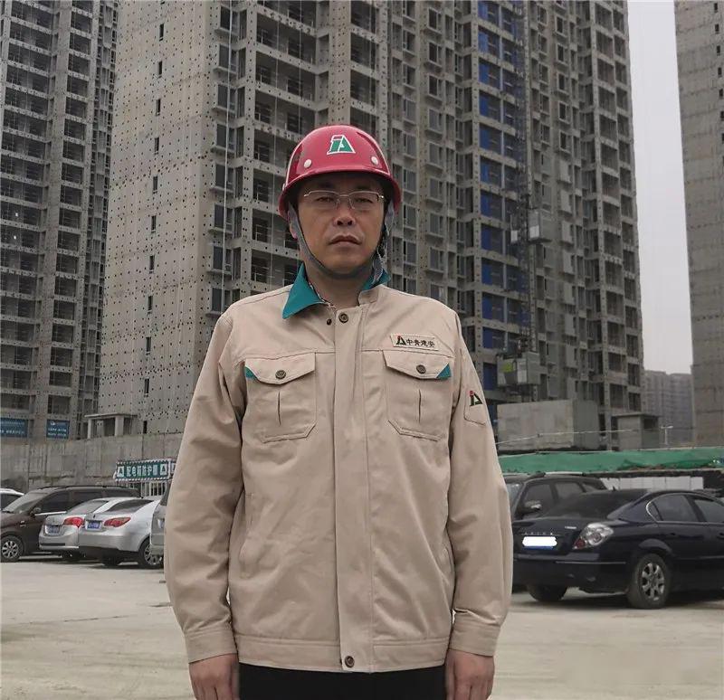 孙俊亮同志系中青建安建设集团有限公司的副总裁,房建二分总经理,多年