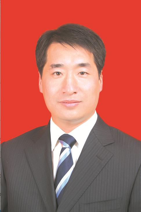 致敬劳动者战疫路上的劳模力量一高彦宾王勇