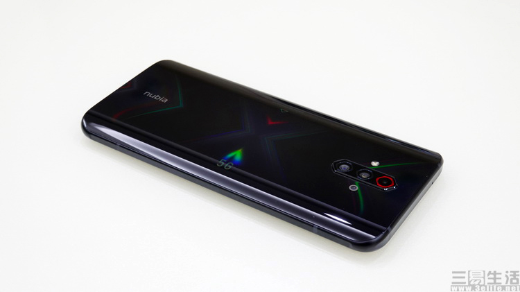 原创努比亚play评测用最年轻的方式普及5g