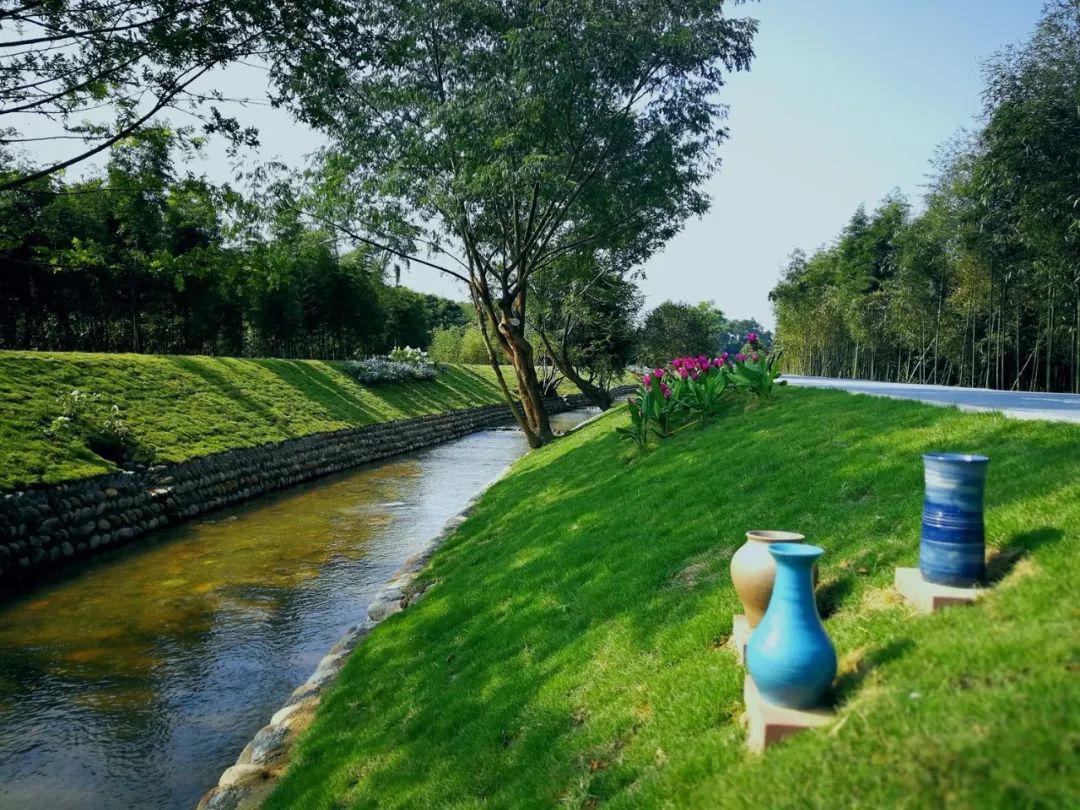 2,蒲江好玩的旅遊景點有獼猴桃國際公園成佳茶鄉明月國際陶藝村西來