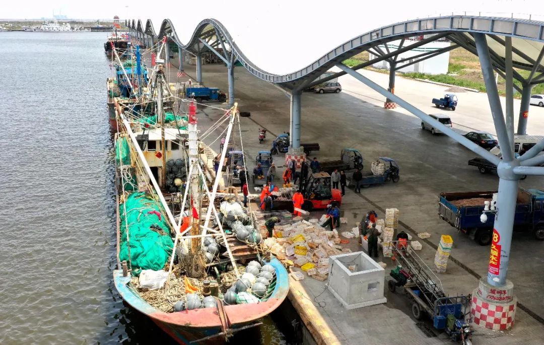 休渔时间为5月1日12时至9月16日12时,其中桁杆拖虾,笼壶类,刺网和灯光