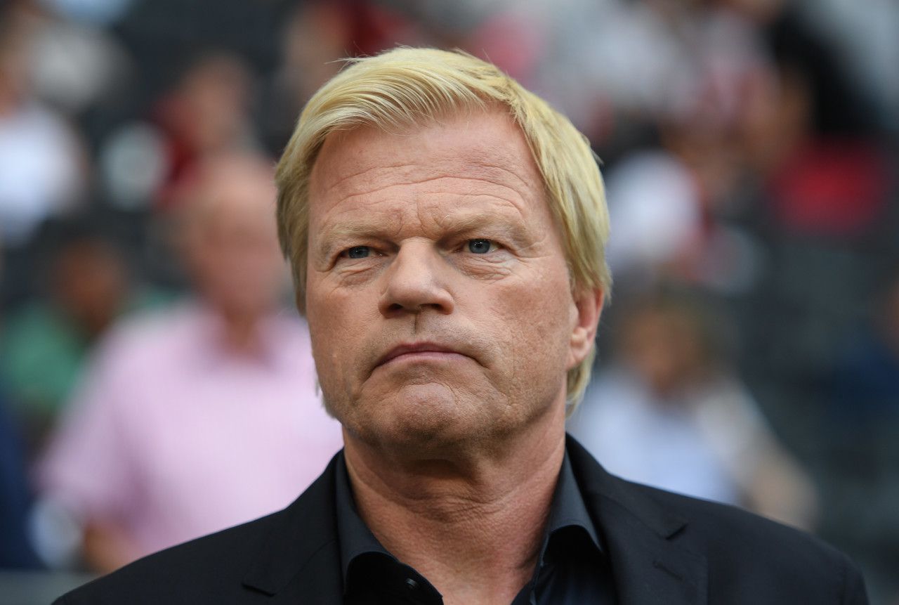 原创卡恩用大罗与罗马里奥的位置概念,帮助德国队解决"门将交接"