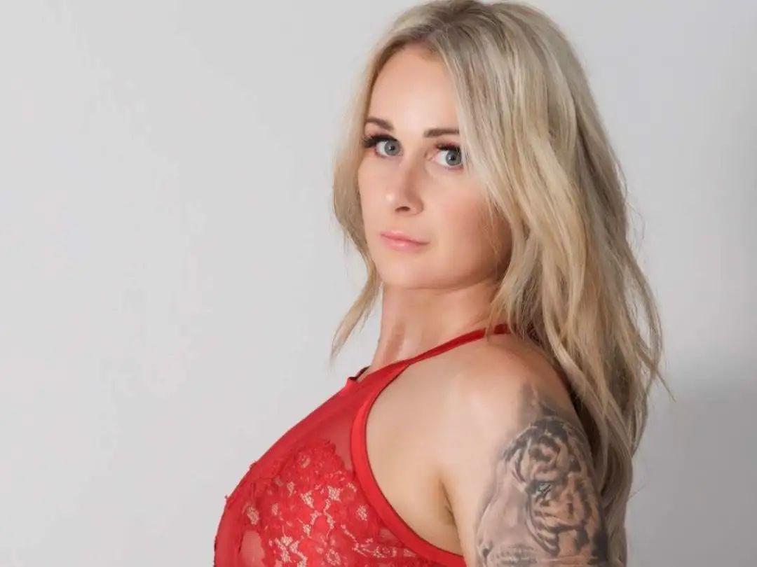 刺激疫情让澳洲失业率暴涨却有数千人在家发裸照拍视频月入近10000