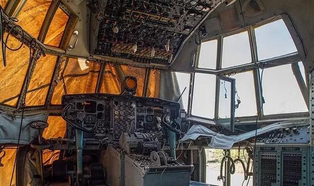 记忆中的战机5|战场多面手c-130"大力神"_运输机