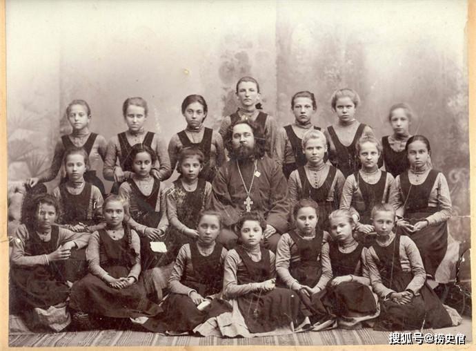 四十张沙俄时代妙龄少女老照片美丽而有贵族气质