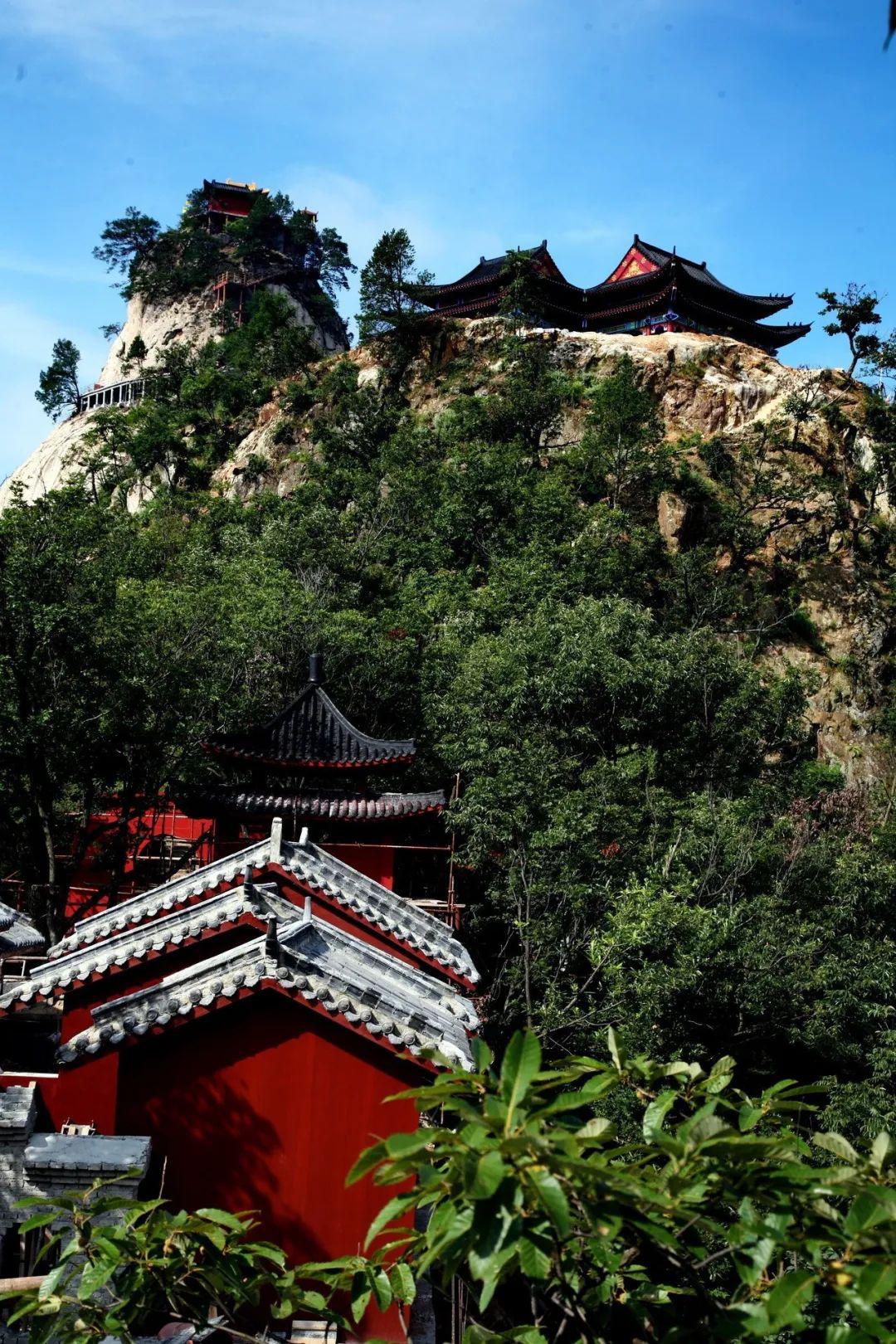 人间仙境中原二龙山风景区青山如黛云蒸霞蔚镇平人一起来寻找安宁静谧