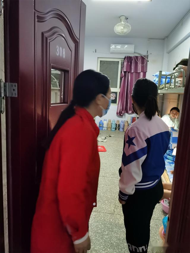 汴梁教育开封市25中春风十里不如校园有你