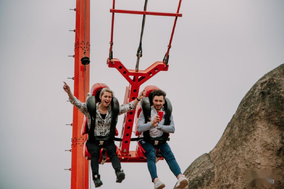 春游江淮请您来 | 五一去哪玩,蹦极就到巨石山,邂逅醉美五月天.