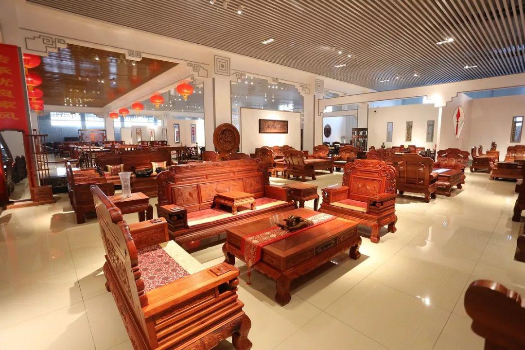 开元红宝红木展厅抢购电话:(潍坊科技学院东门向北1500米路东)厂址