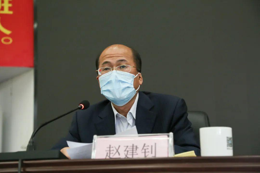 会上,市委组织部副部长罗志民宣读了省委组织部和市委关于赵建钊同志