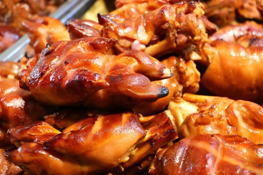 三环配送馋哭这口熏酱味599元享价值106元范九引小酒馆熏鸡或熏猪手2