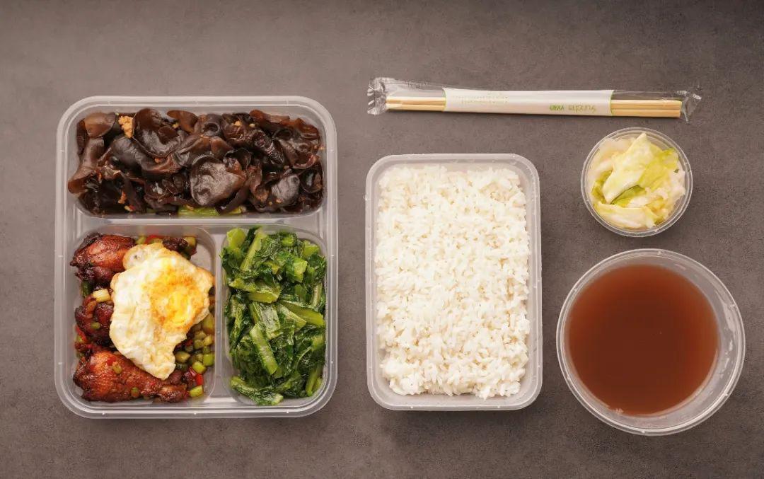 武汉知名餐厅盒饭测评