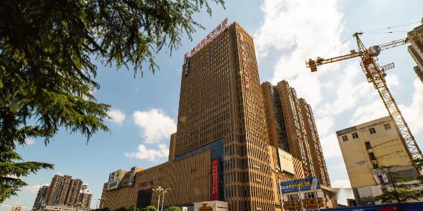 线上线下发力,湖北钟祥市商贸业快步回暖