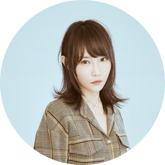 朗读者:邵夷贝(唱作歌手)