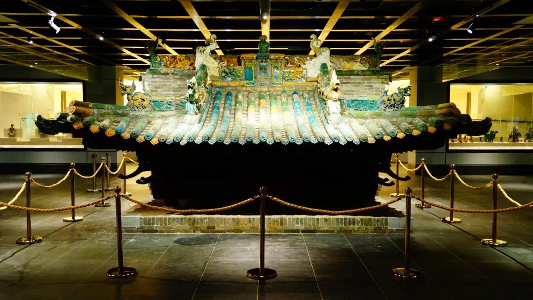 该展览共计有展品83件,多为介休后土庙,五岳庙,城隍庙等建筑在修缮中