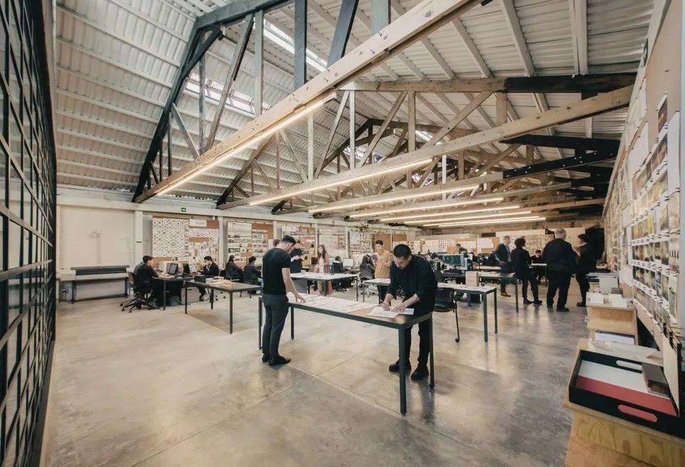 贩卖灵感的创意仓库这是为设计师打造的理想办公空间esrawestudio