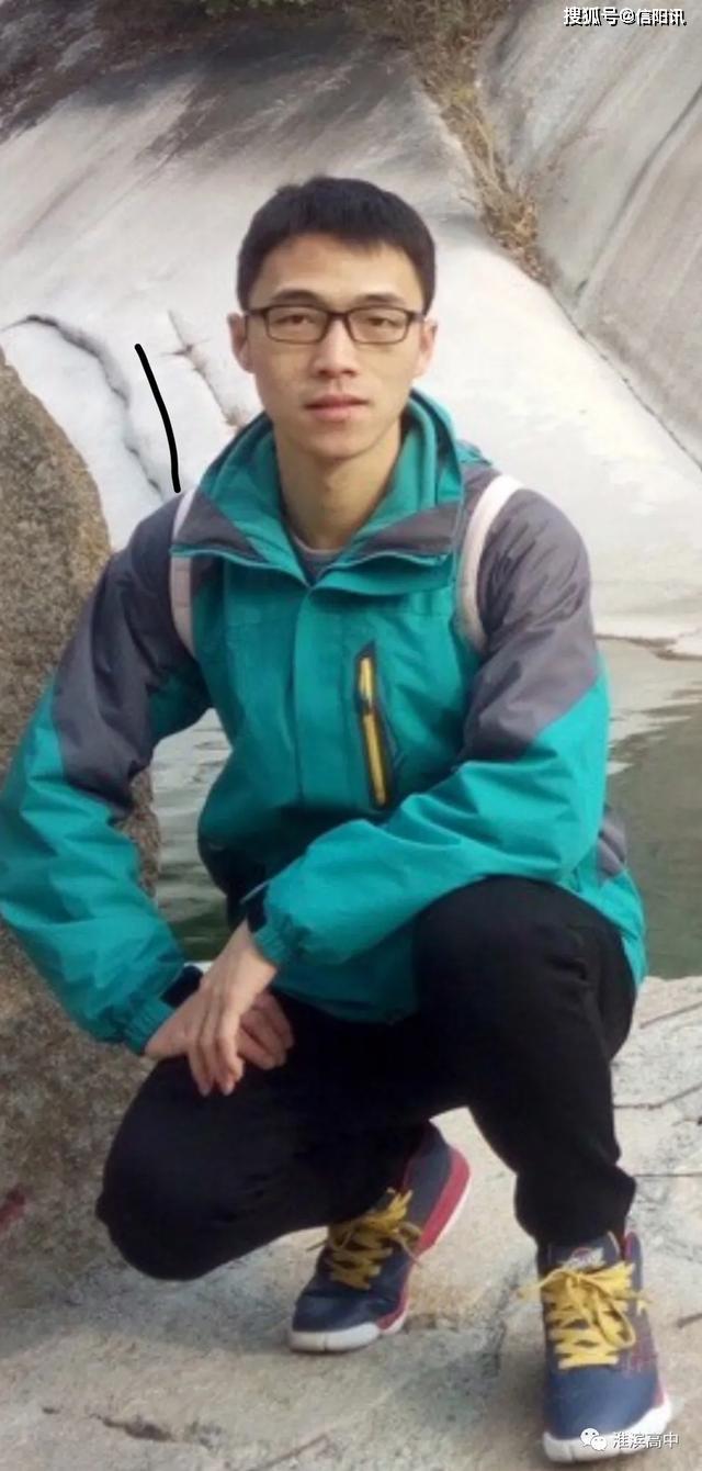 春风化雨闪亮人生记淮滨高中最美教师朱雨