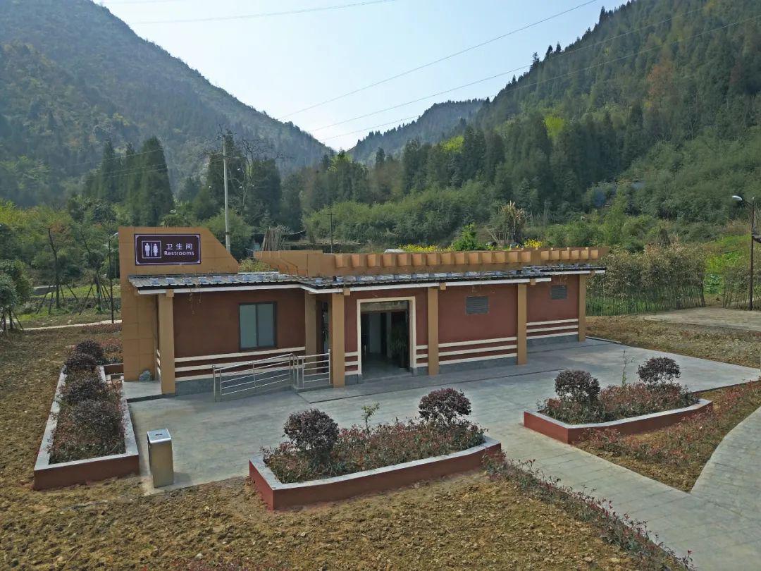 比公园还美的网红厕所在七里坪建成快来打卡啦