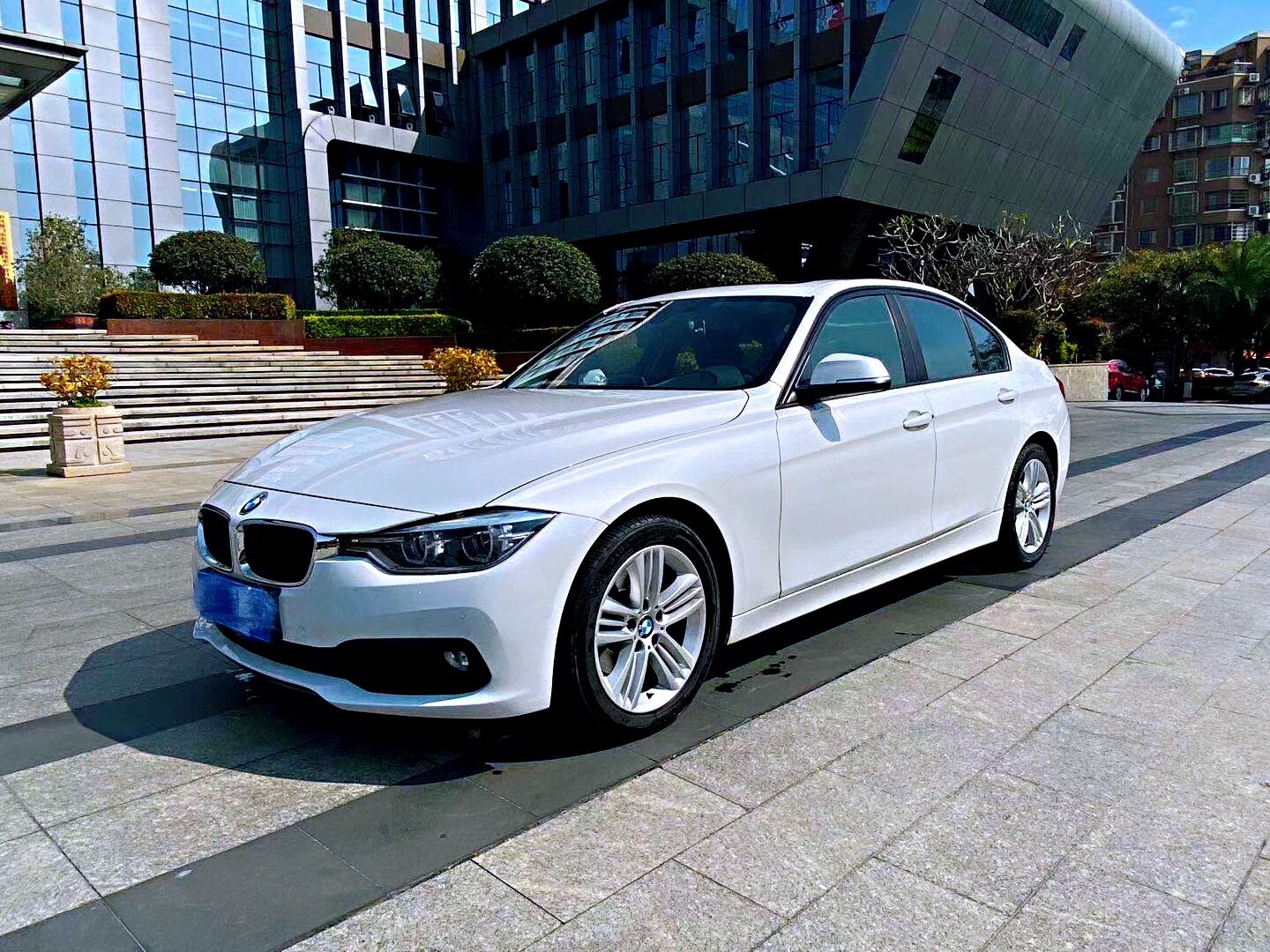 20w以内宝马320如何选