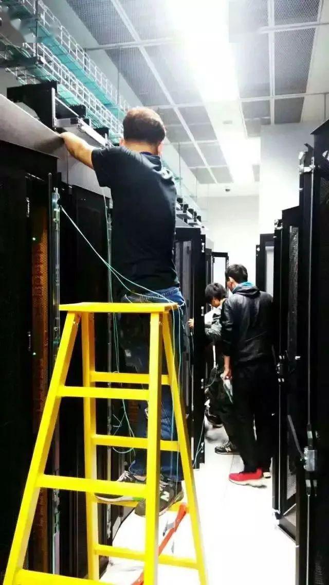 职业初体验|组网搭云,"灵魂带电"_实践